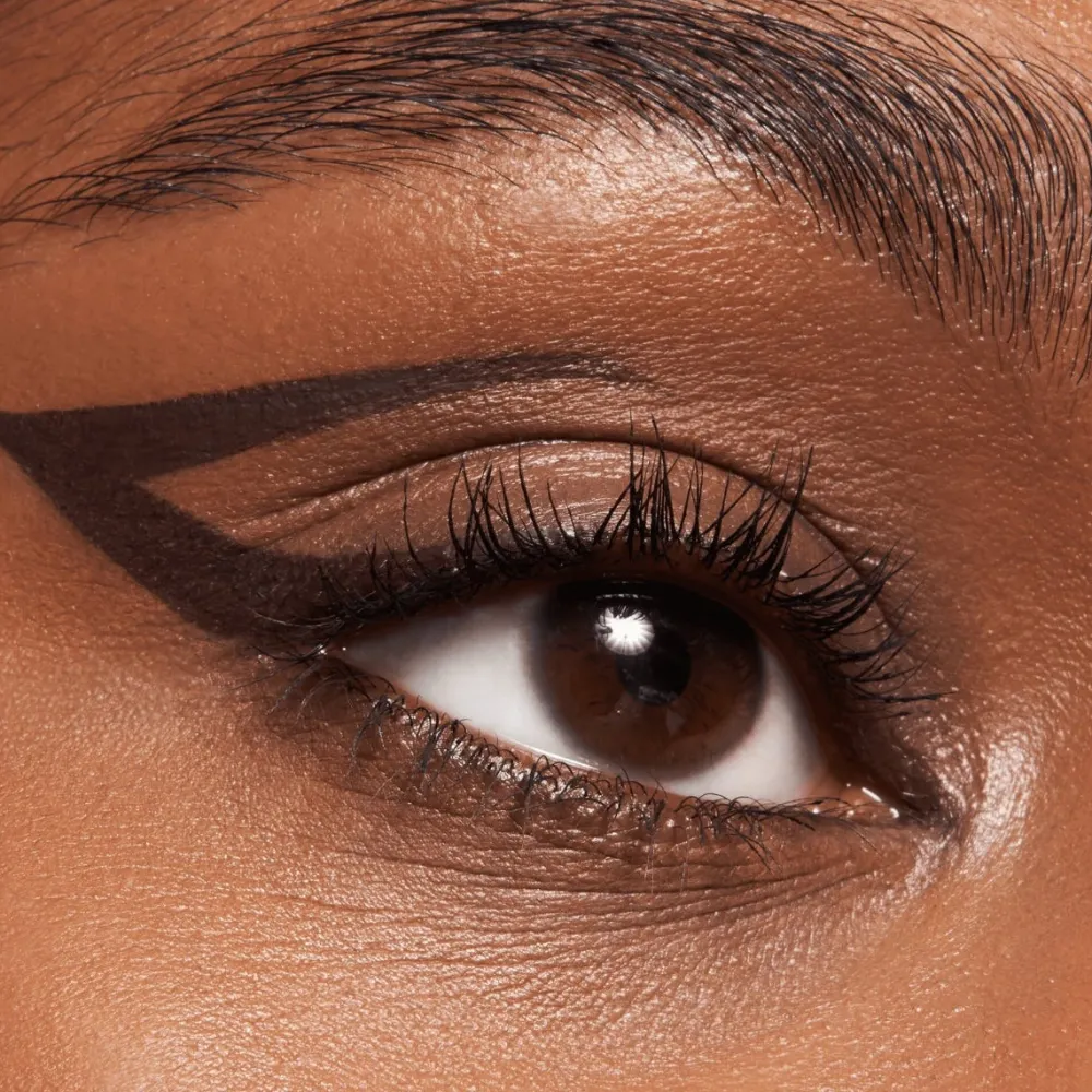 essence Eyeliner & Kajal^LONG-LASTING eye pencil 01 5 g