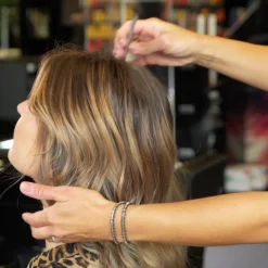 HAGEL SELECTION Hagel Nature| Haarspray & Haarlack|Dynamic Structure Hairspray 300 ml