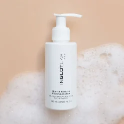 INGLOT Gesicht^Lab Soft & Smooth Face Cleanser 145 ml