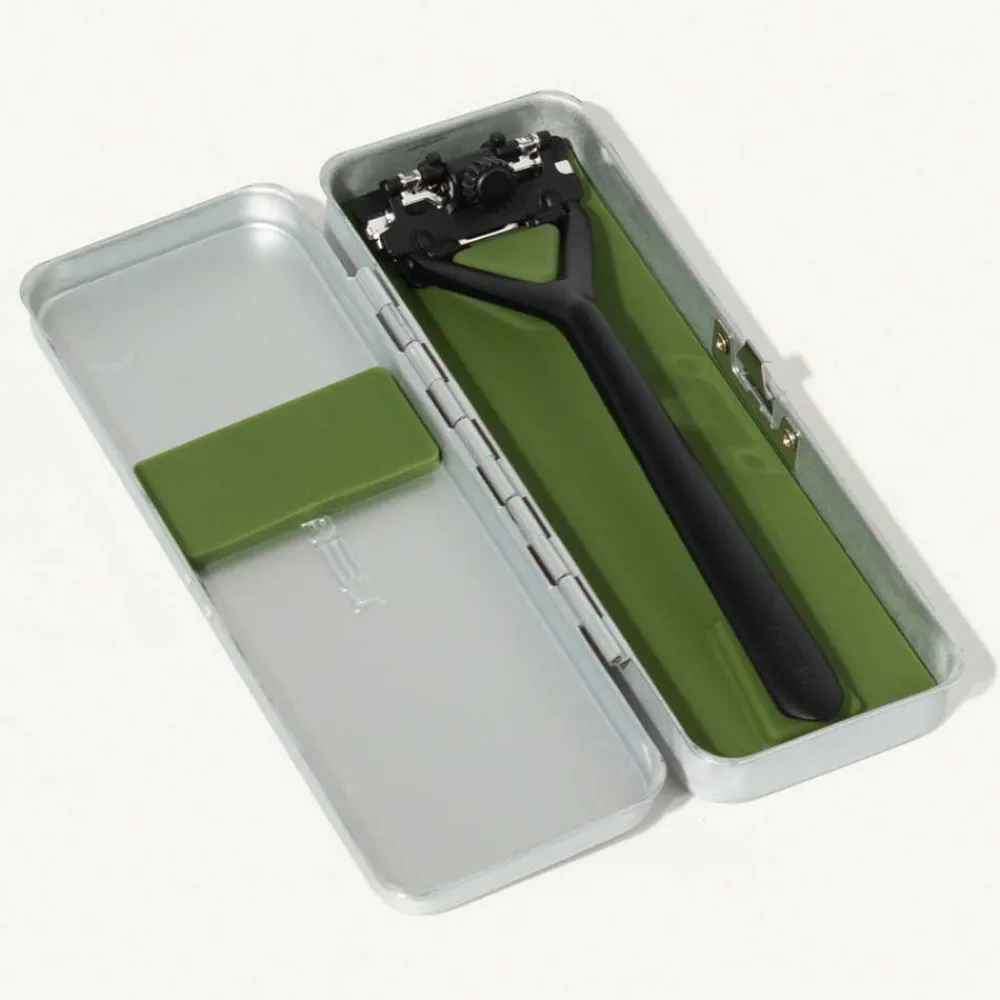 Leaf Travel Case Silver-Leaf Shave Discount