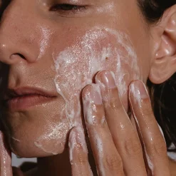 MÁDARA  Acne Sebum Gesichtsreinigungsmittel 140 ml-Madara Sale