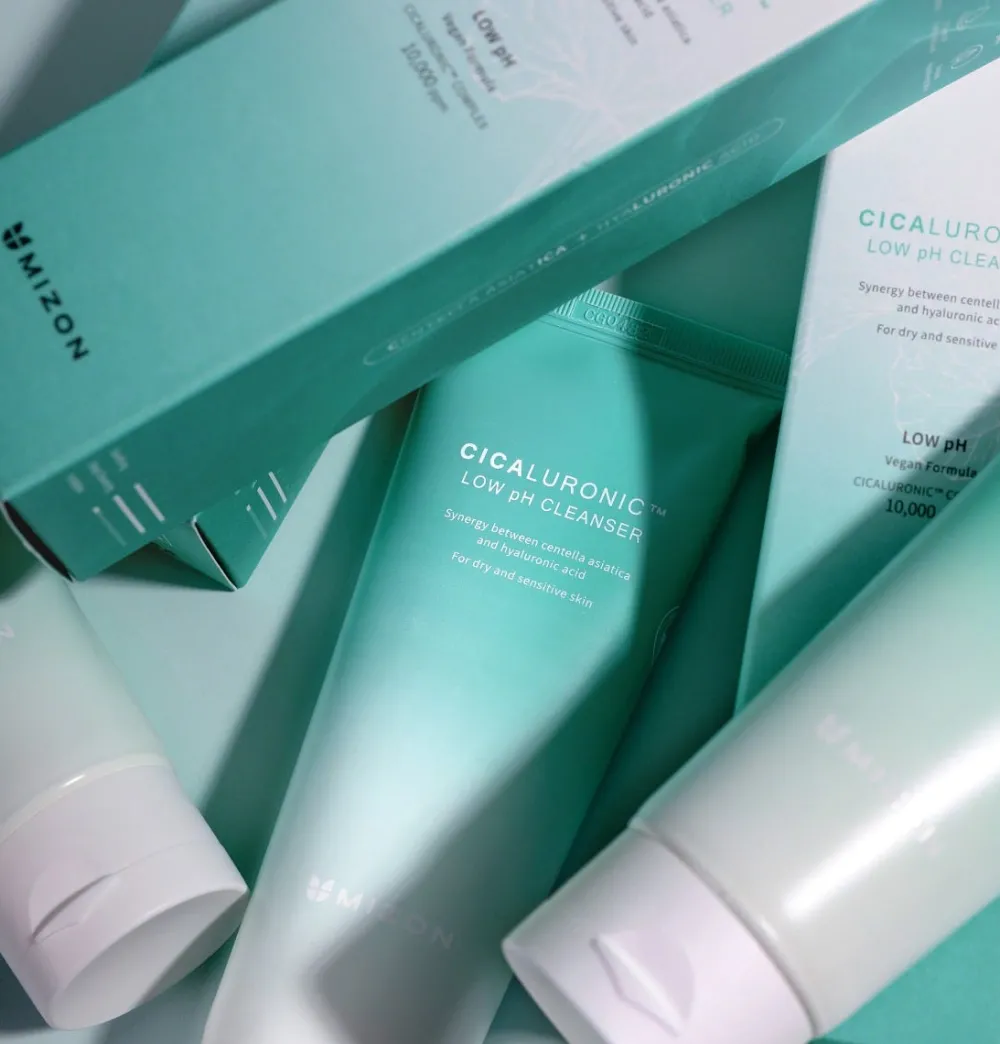 Mizon Hagel Nature|Gesicht^Cicaluronic Gel Low pH Cleansing Foam 120 ml