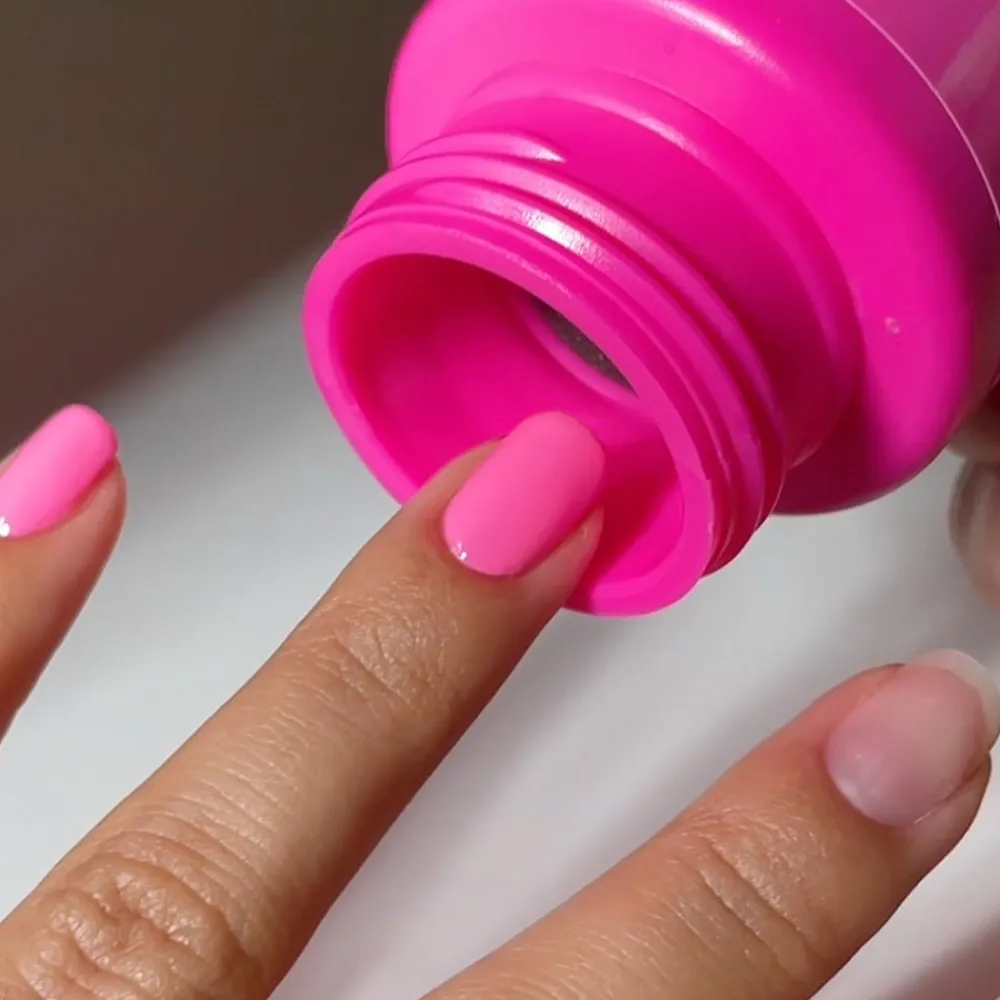 Remover NPR Neon Pink Collagen-NAILS.INC Clearance