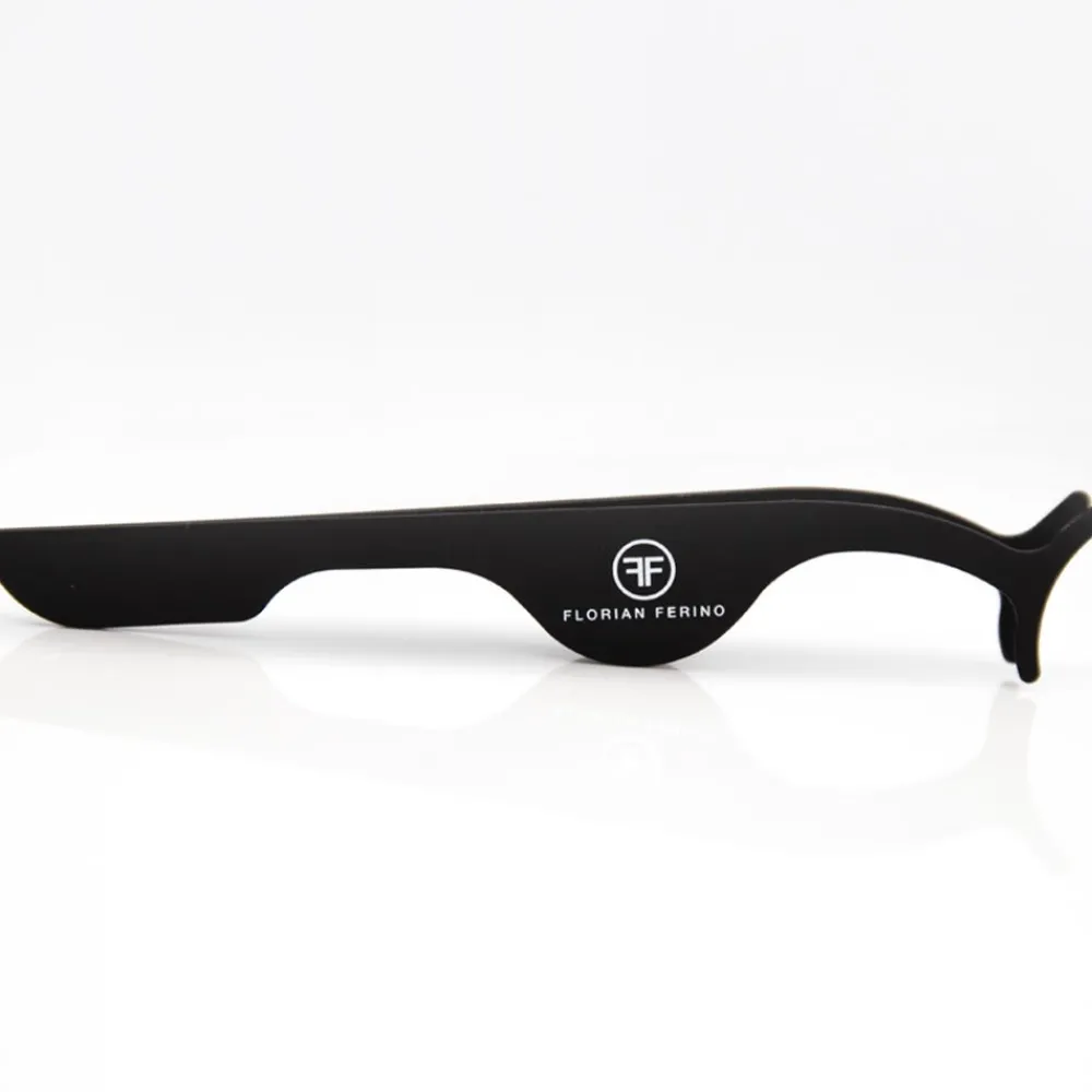 Niclay Wimpern^by Florian Ferino Applikator