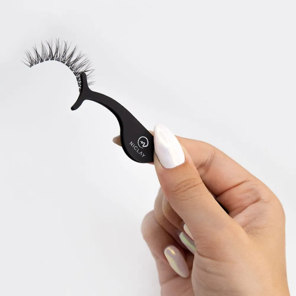 Niclay Wimpern^by Florian Ferino Applikator