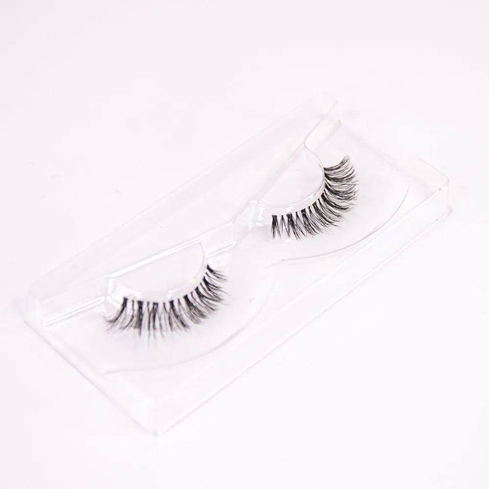 by Florian Ferino Wimpernkranz Look 1-Niclay Best