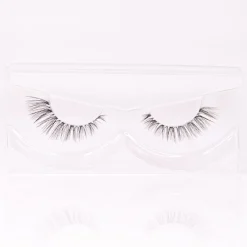 by Florian Ferino Wimpernkranz Look 5-Niclay Best