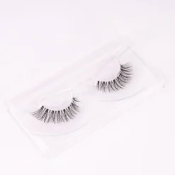 by Florian Ferino Wimpernkranz Look 5-Niclay Best