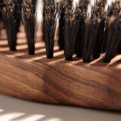 Wildschweinborstenbürste Olivenholz-NOELIE Online