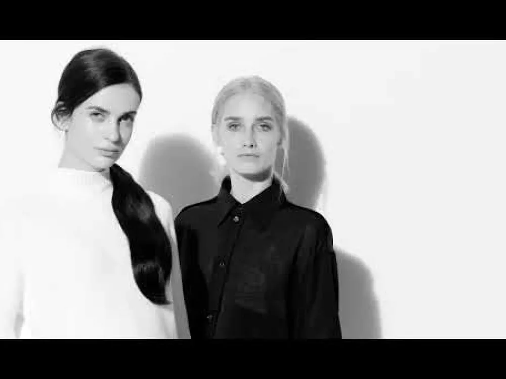 Schwarzkopf Fibre Clinix De-Frizz Shampoo 300 ml-Schwarzkopf Professional Clearance