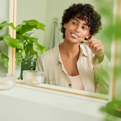 Pflanzen-Zahngel 75 ml-Weleda Hot